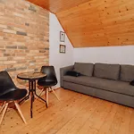 Zacisze Apartment