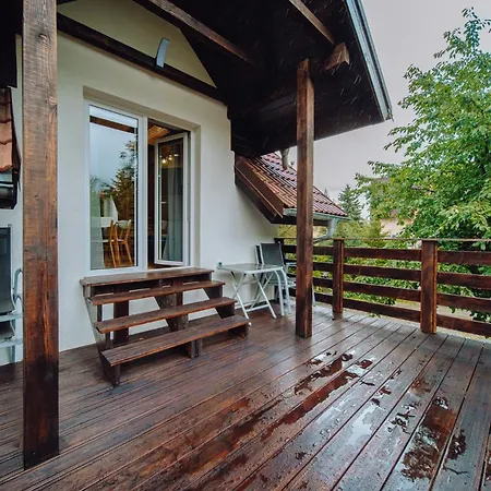 Zacisze Apartment *