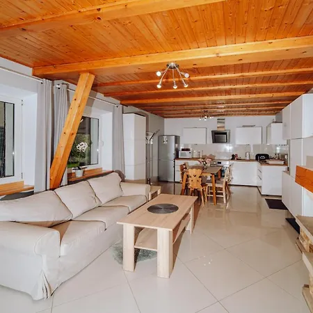 Zacisze Apartment